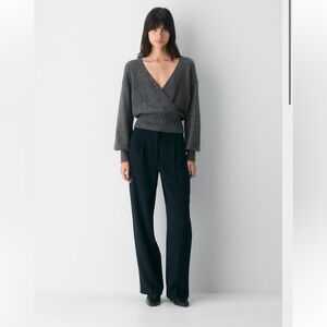 Aritzia Softspoke Dear Sweater
